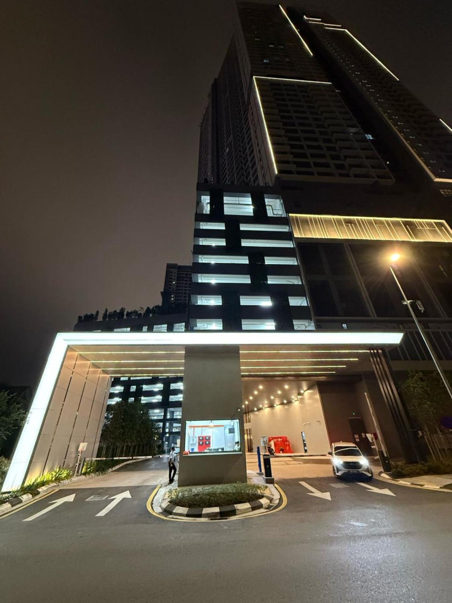 Sky Garden Luxy At Agile Bukit Bintang * Kuala Lumpur